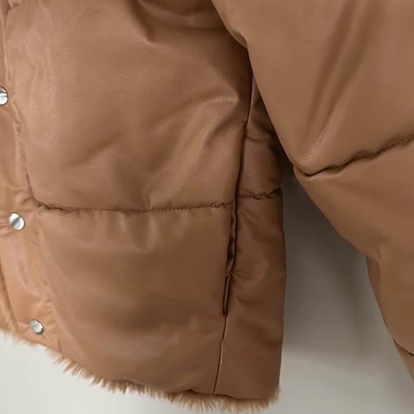 Express Reversible Vegan Leather & Faux Fur Puffer Coat - XXS - Picture 6 of 16